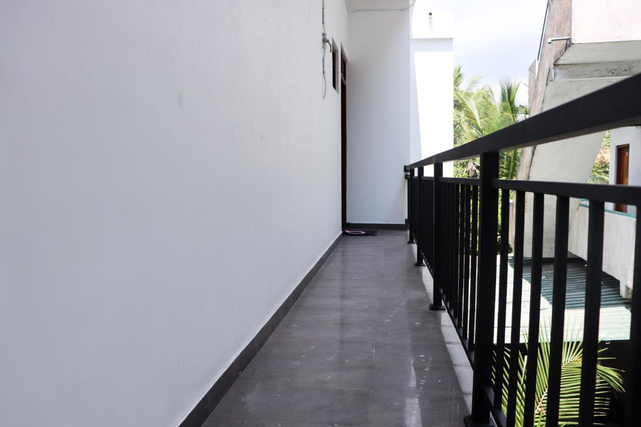 Sakura Calm Rest Bed & Breakfast Mirissa Ngoại thất bức ảnh