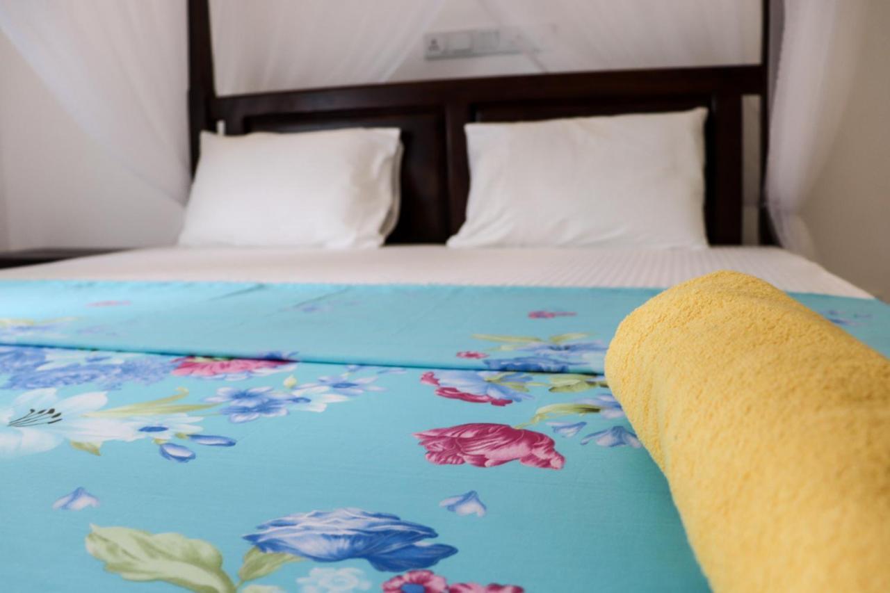 Sakura Calm Rest Bed & Breakfast Mirissa Ngoại thất bức ảnh