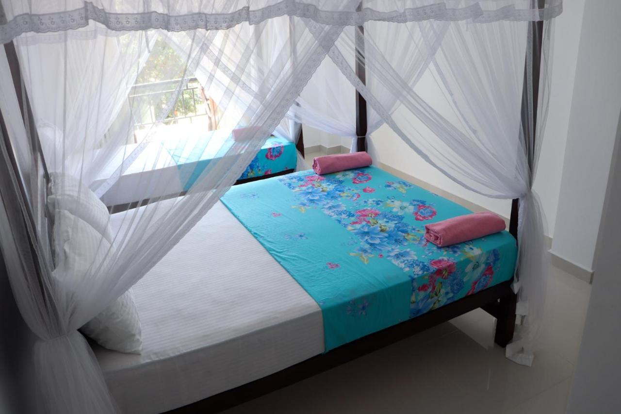 Sakura Calm Rest Bed & Breakfast Mirissa Ngoại thất bức ảnh
