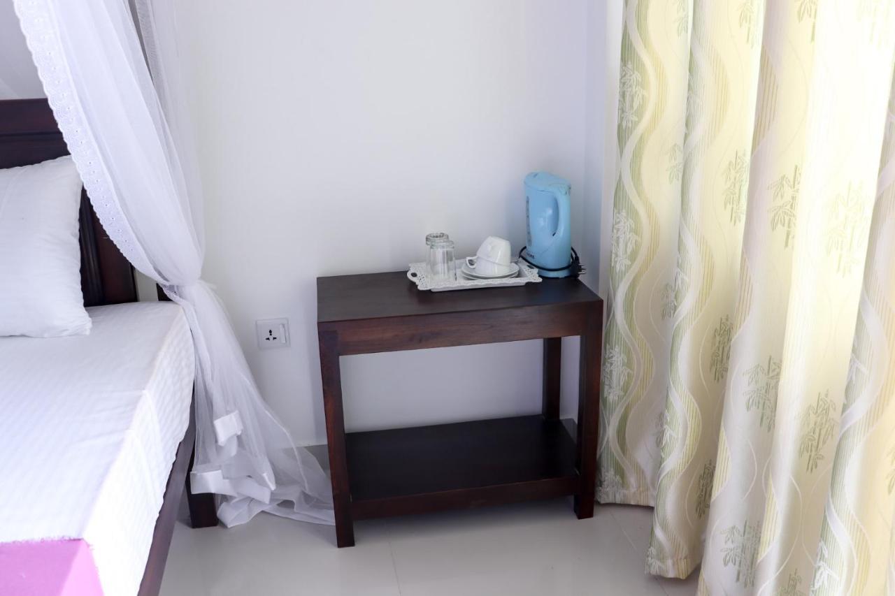 Sakura Calm Rest Bed & Breakfast Mirissa Ngoại thất bức ảnh
