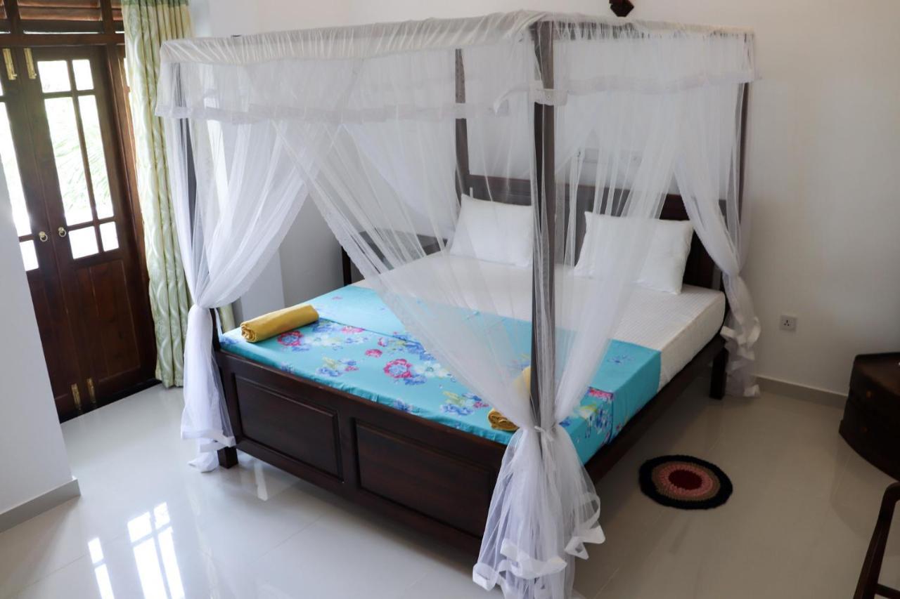 Sakura Calm Rest Bed & Breakfast Mirissa Ngoại thất bức ảnh