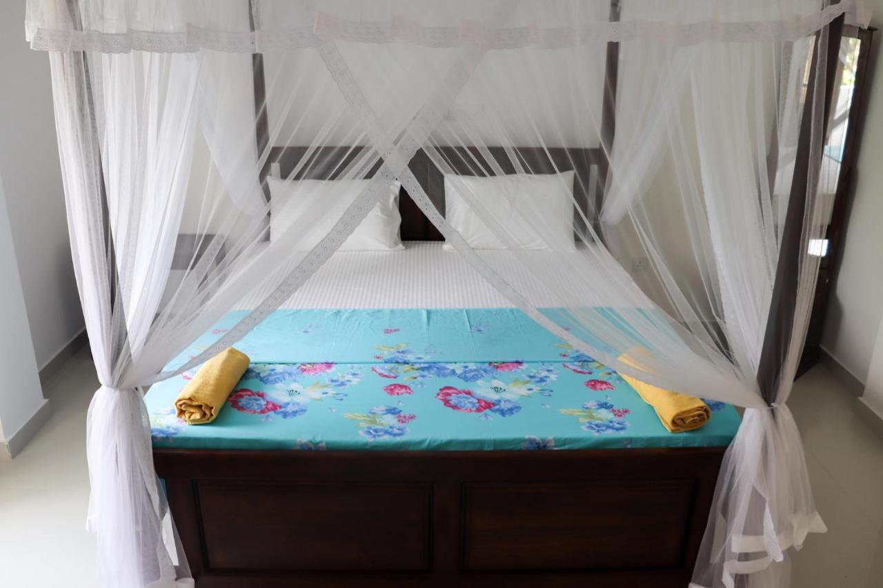 Sakura Calm Rest Bed & Breakfast Mirissa Ngoại thất bức ảnh