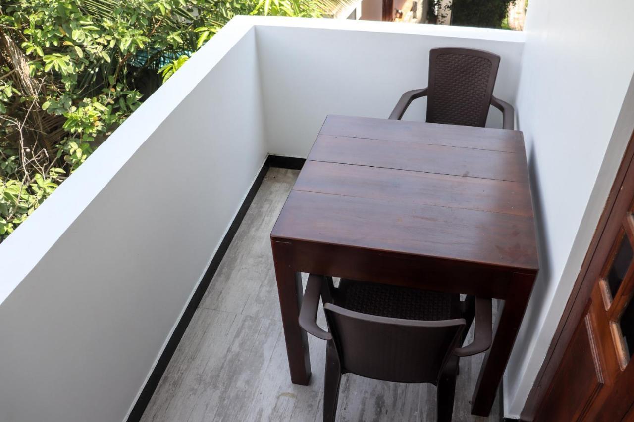 Sakura Calm Rest Bed & Breakfast Mirissa Ngoại thất bức ảnh